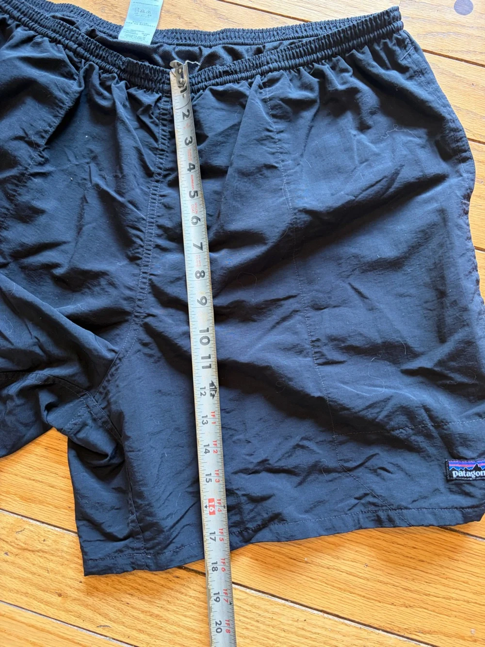Patagonia men’s black baggies swim trunks with liner XXL